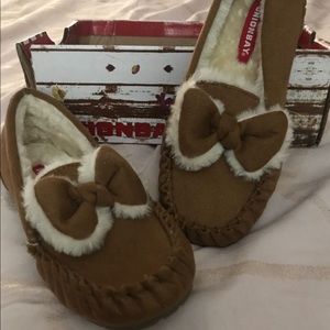 Girls Moccasins